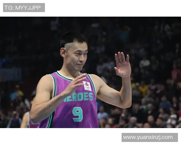 张庆鹏：从篮球场上的传奇到生活中的奋斗者之路