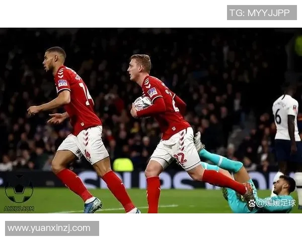 伯明翰主场迎战女王公园巡游队争夺英冠积分榜重要位置